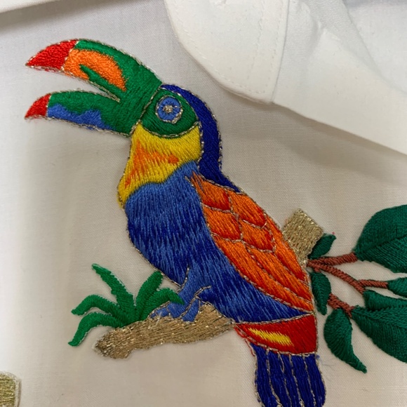 Vintage TIA White Button Up Shirt Medium Tropical Birds Embroidered Art to Wear - Picture 8 of 16